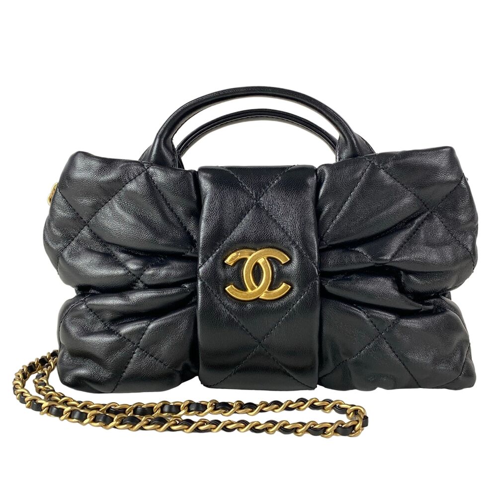 Chanel Matelasse Shoulder Bag AS5849